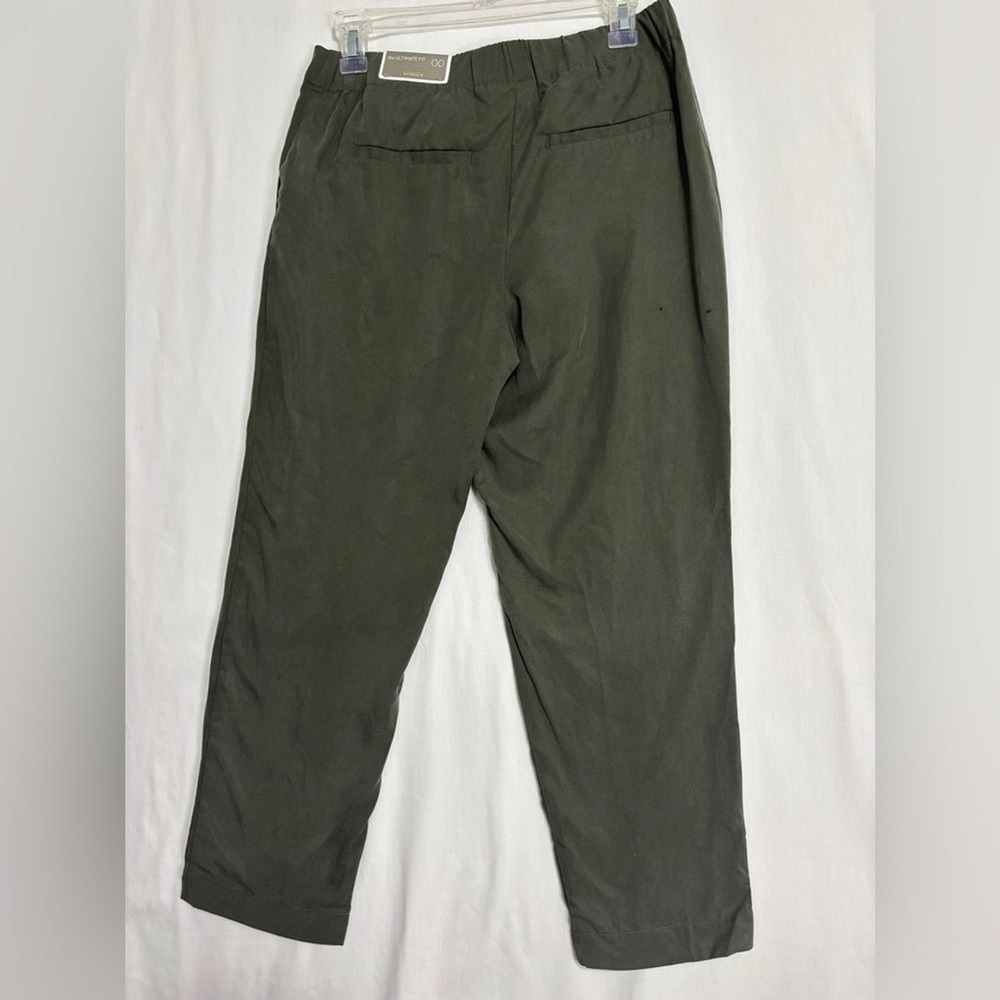 Chico's Ultimate Fit Pleated Skimmer Trousers Womens 2 Green Slimming Cropped - Picture 3 of 9